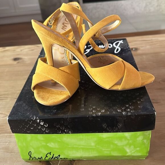 Sam Edelman Aly Ankle Strap Heel Yellow Suede NEW in Box - Picture 1 of 10
